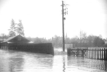 Henley in Arden.  Floods