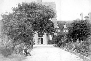Hatton.  Asylum branch building entrance