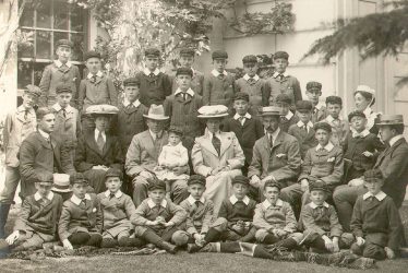 Henley in Arden.  Arden House School
