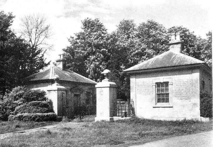 Idlicote House. Lodge gate.  1952 |  IMAGE LOCATION: (Warwickshire County Record Office)