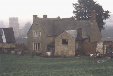 Ilmington.  Hill Farm