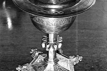 Kenilworth.  Church silver