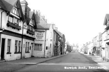 Kenilworth.  Warwick Road