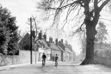 Kenilworth.  High Street