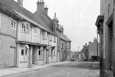 Kenilworth.  High Street