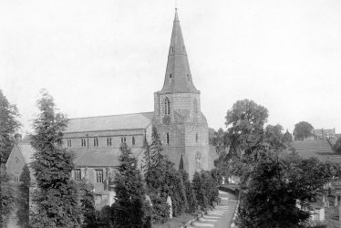 Kenilworth.  St Nicholas' Church