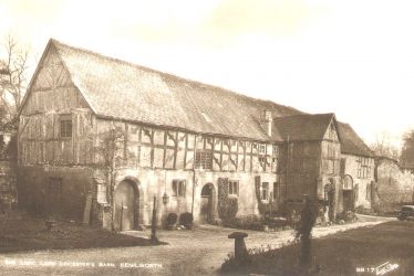 Kenilworth.  Lord Leicester's Barn