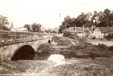 Kenilworth.  St Nicholas Church