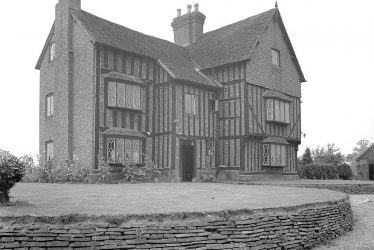 Kenilworth.  Rudfyn (now Redfern) Manor