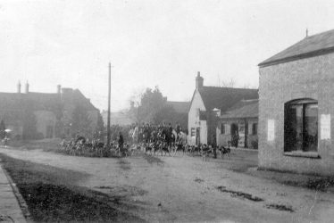 Kineton.  Hunt