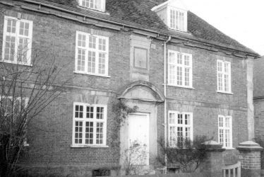 Kingsbury.  School House