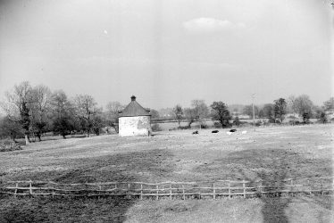 Kinwarton.  Dovecote