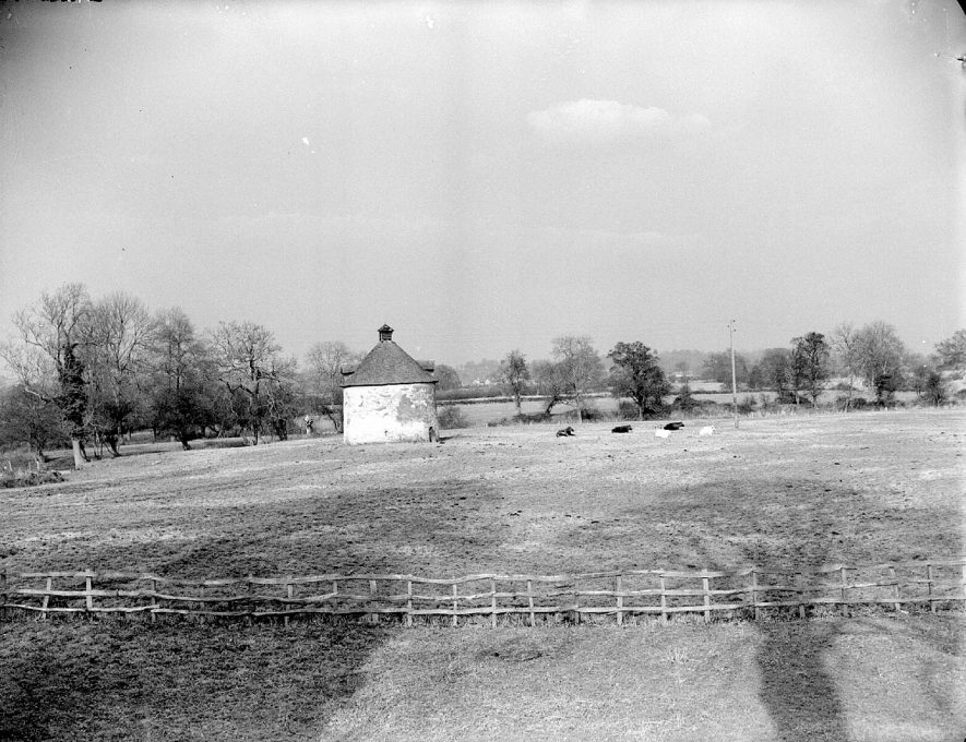 The dovecote, Kinwarton.  1955 |  IMAGE LOCATION: (Warwickshire County Record Office)