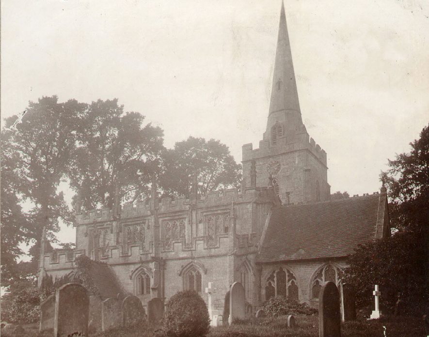 St Mary's church, Lapworth.  1920s |  IMAGE LOCATION: (Warwickshire County Record Office)