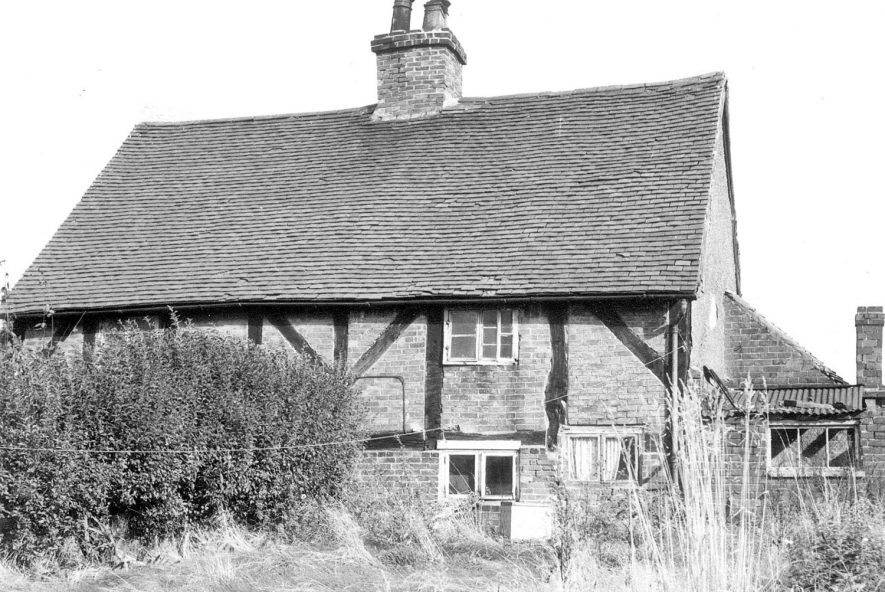 Haunch Cottage in Dunton Lane (rear view), Lea Marston.  1967 |  IMAGE LOCATION: (Warwickshire County Record Office)