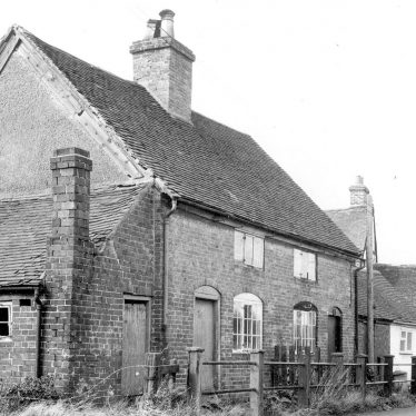 Lea Marston.  Haunch Cottage, Dunton Lane