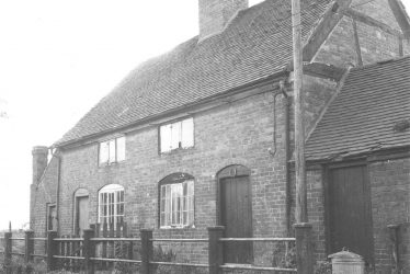 Lea Marston.  Haunch Cottage, Dunton Lane