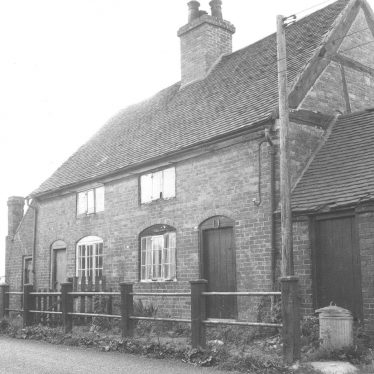 Lea Marston.  Haunch Cottage, Dunton Lane