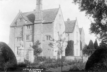 Little Compton.  Manor