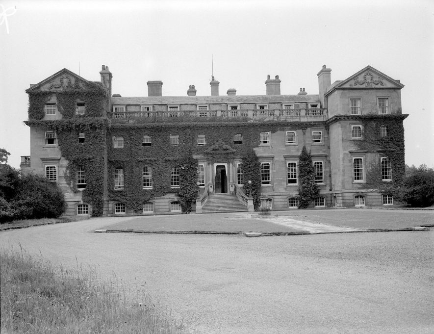 Moreton Hall Agricultural College, Moreton Morrell.  1953 
 |  IMAGE LOCATION: (Warwickshire County Record Office)
