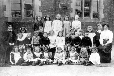 Cherington.  School group