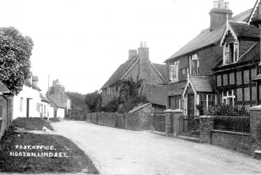 Norton Lindsey.  Post Office
