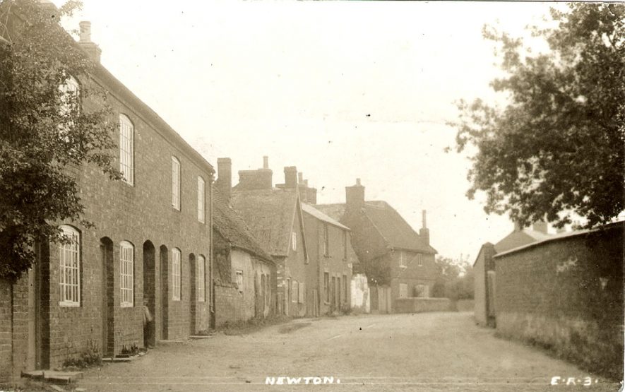 Village street and cottages in Newton.  1900s |  IMAGE LOCATION: (Warwickshire County Record Office)