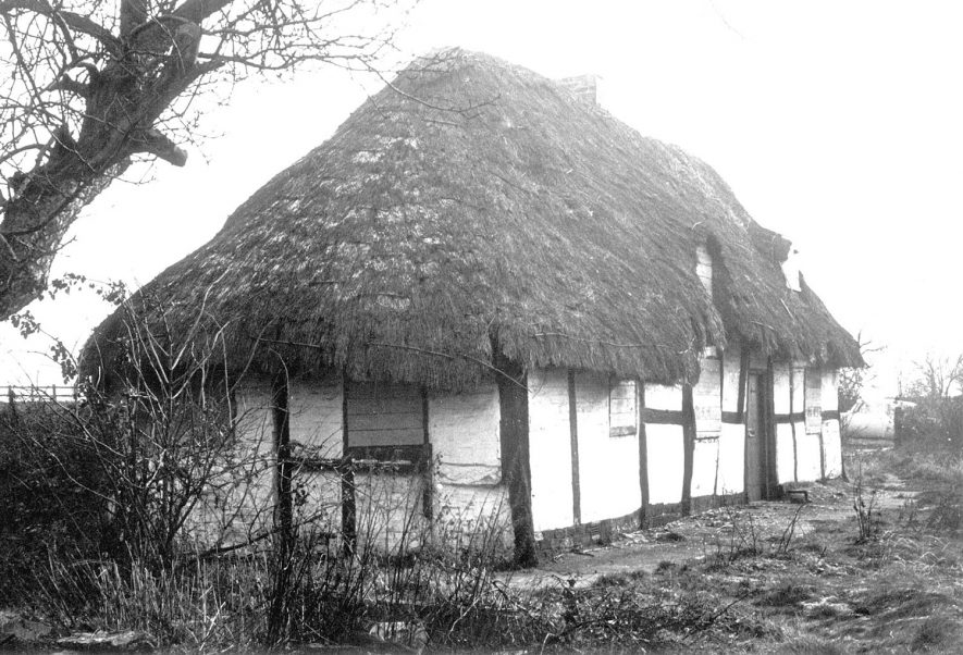 Little Jim's cottage, Polesworth, in a state of dereliction.  December 1970 |  IMAGE LOCATION: (Warwickshire County Record Office)