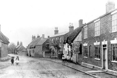 Pailton.  Coventry Road