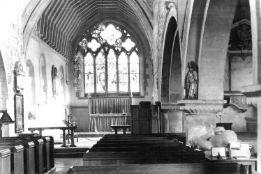 Quinton, Lower.  Church interior