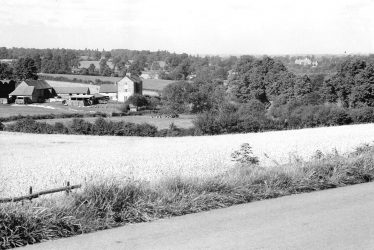 Pillerton Hersey.  Fossebury Farm