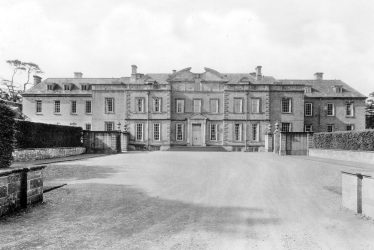 Ratley.  Upton House