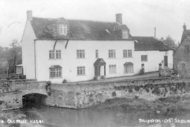 Shipston on Stour.  Old Mill Hotel