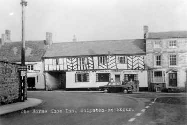 Shipston on Stour.  Horse Shoe Inn