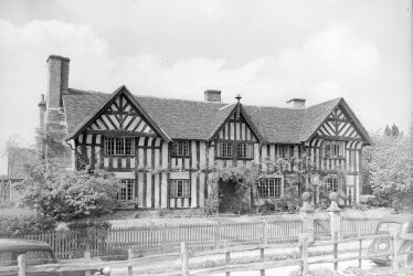 Stoneleigh.  Manor House