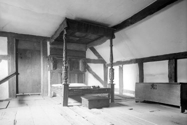 Shottery.  Anne Hathaway's Cottage, bedroom