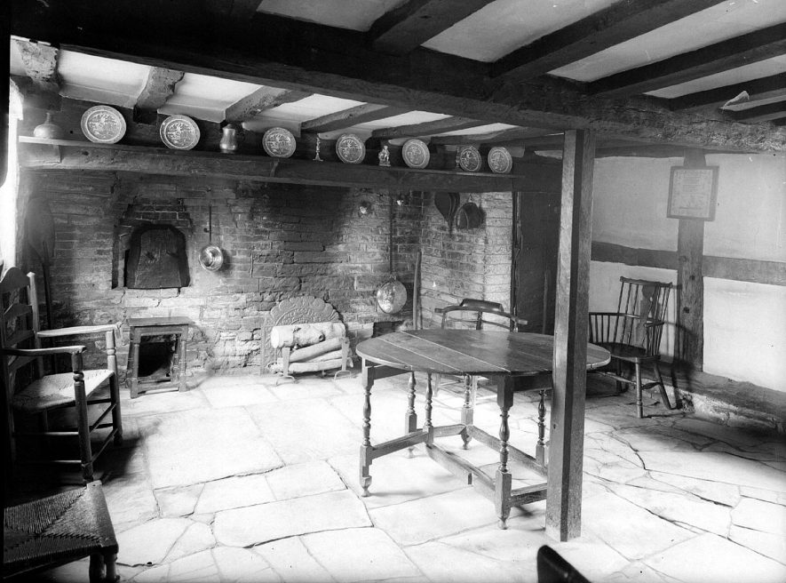 Anne Hathaway's cottage, in Shottery, showing the main room with furnishings.  September 1946 |  IMAGE LOCATION: (Warwickshire County Record Office)