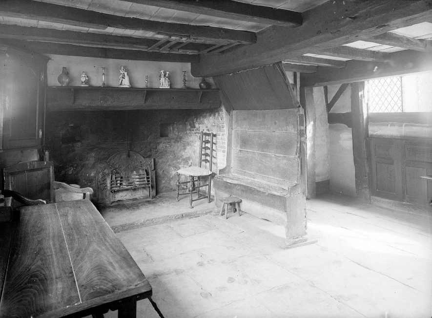 Anne Hathaway's cottage, in Shottery, showing main room with furnishings.  September 1946 |  IMAGE LOCATION: (Warwickshire County Record Office)