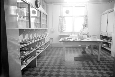 Tiddington.  Monroe Devis Hospital kitchen