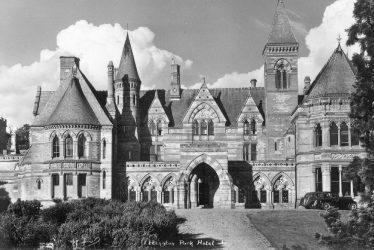 Ettington.  Ettington Park