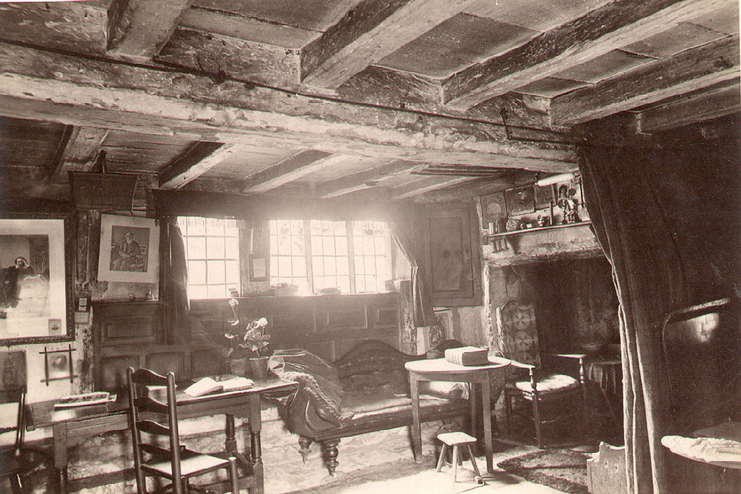 Shottery Anne Hathaway S Cottage The Parlour Our Warwickshire