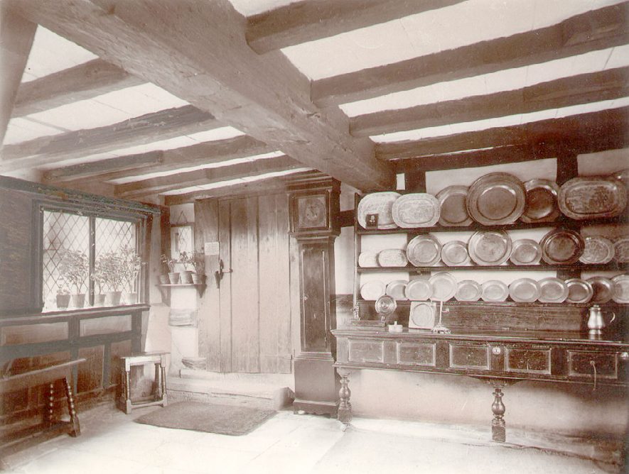 Anne Hathaway's Cottage interior, Shottery, showing the Parlour.  1900s |  IMAGE LOCATION: (Warwickshire County Record Office)