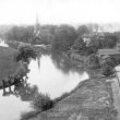 Stratford upon Avon.  Parish Church and river