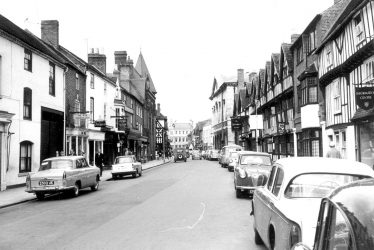 Stratford upon Avon.  Chapel Street