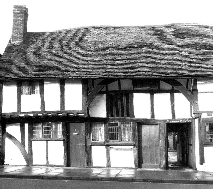 Exterior of 2 Masons Court, Rother Street, Stratford upon Avon.  1966 |  IMAGE LOCATION: (Warwickshire County Record Office)