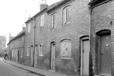 Stratford upon Avon.  30-39, Ely Street