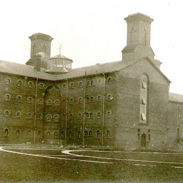 Warwick.  Cape Road, Prison