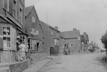 Fillongley.  Village street