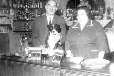 Warwick.  Licensees at the Cape of Good Hope public house
