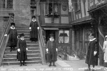 Warwick.  Pageant